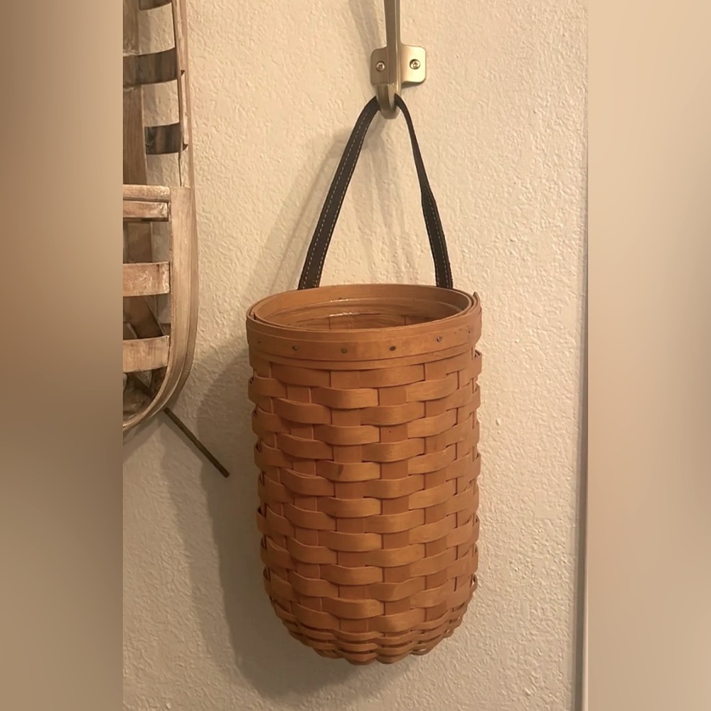 Longaberger 10” Large Hanging Gatehouse Basket w/ liner